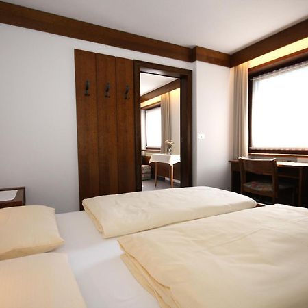 Apartments Residence Alta Badia Colfosco Phòng bức ảnh