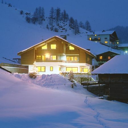 Apartments Residence Alta Badia Colfosco Ngoại thất bức ảnh